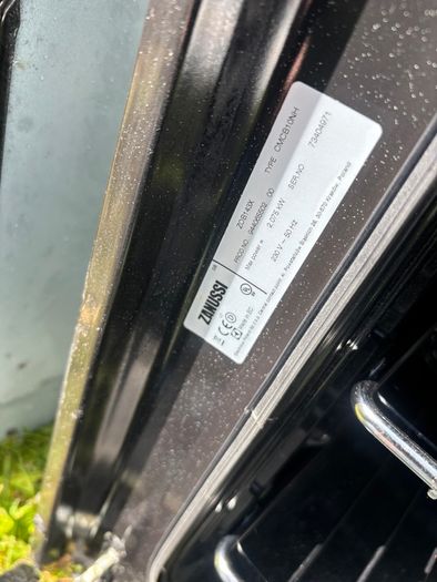 Indesit oven