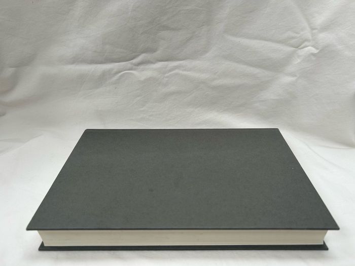 Kazuo Ishiguro The Buried Giant SIGNED Hardback 2015 Faber Nobel Prize Author