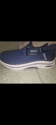 Womens size 3 sketchers and ecco boots