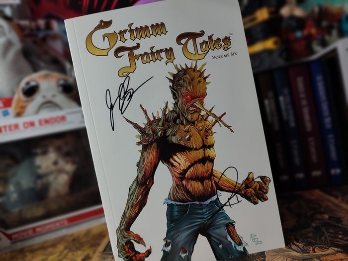 Grimm Fairy Tales ! Vol 1-7 ! SIGNED by Joe Tyler and Ralph Tedesco ! AUTOGRAPH ! by Zenoscope Entertainment !