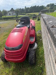 Honda 2415 riding mower