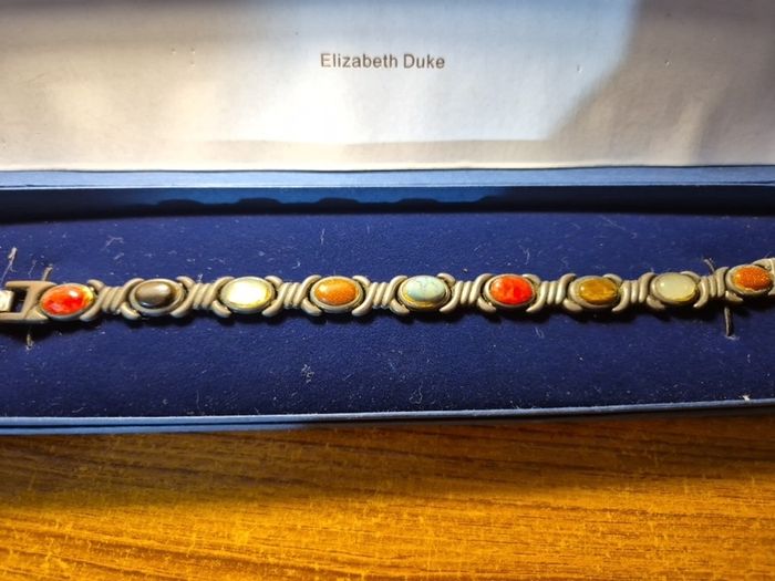 1960s Vintage Multistoned Bracelet.