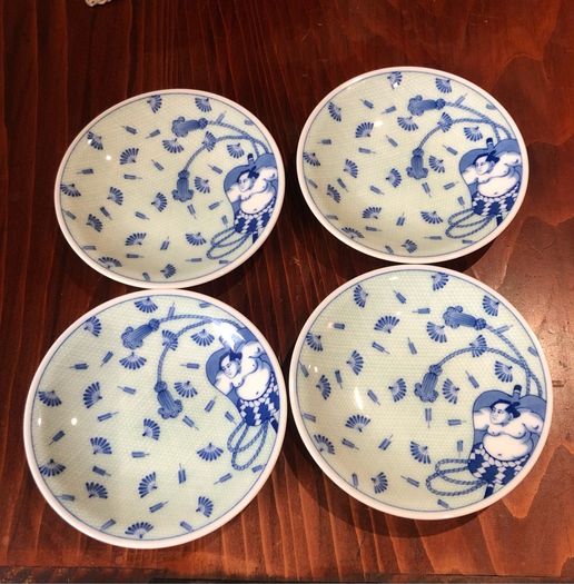 Vintage 4 Japanese small plates