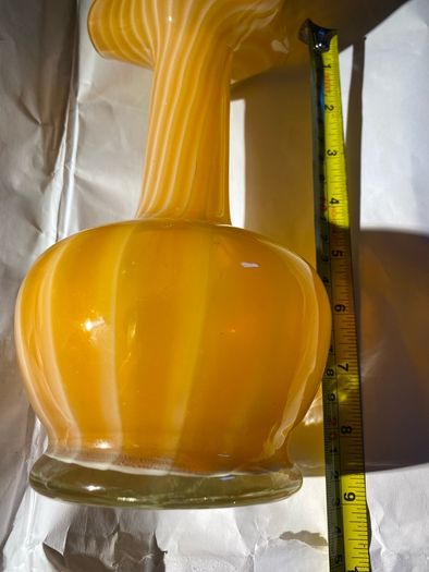 Vintage mid centuty Italian murano style hand blown art glass vase yellow & white swirls