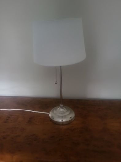 8 X Table Lamps