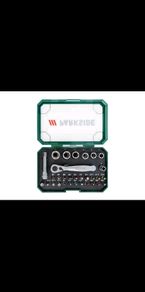 socket set with case 31 piece