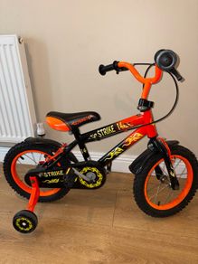 Kids strike bike 14" hardly used!