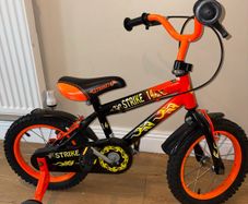 Kids strike bike 14" hardly used!