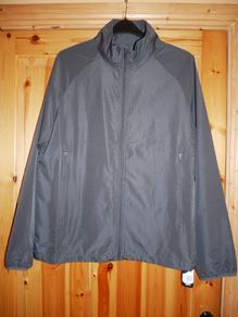Mens Lightweight Jacket. Size Large. New. Grey