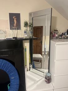 mirror