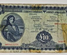 Ireland 1938 10 Pounds Lady Lavery Banknote