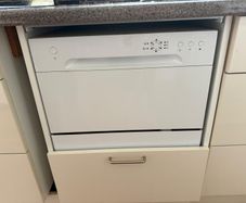 Tabletop dishwasher