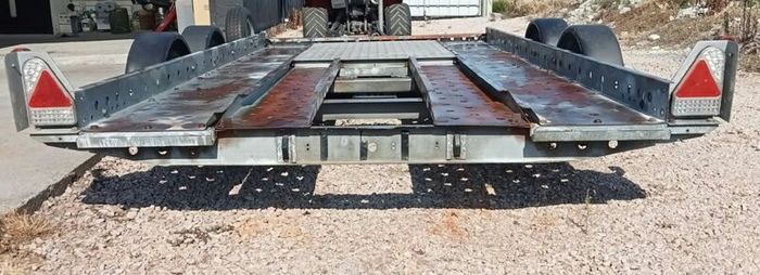 Woodford Car Transporter