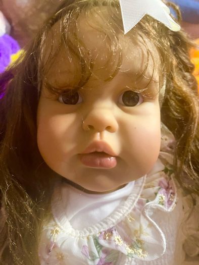 beautiful reborn baby doll