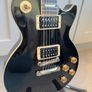 Gibson Les Paul Classic Black 60's neck Image 2