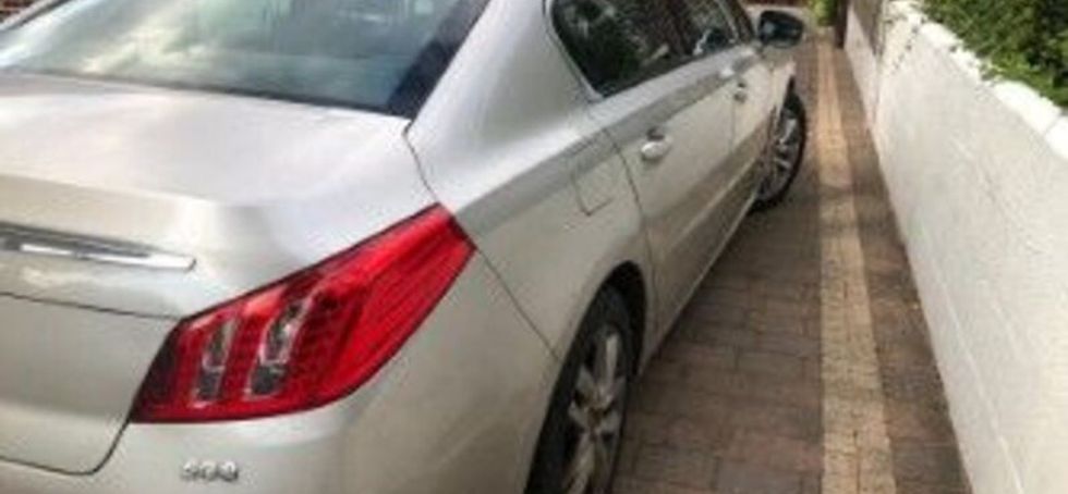 Peugeot 508      Year  2011
