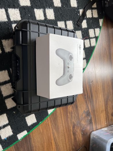 DJI Avata Fly More Combo + Goggles & Controller