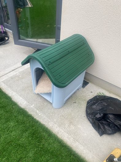 Dog house