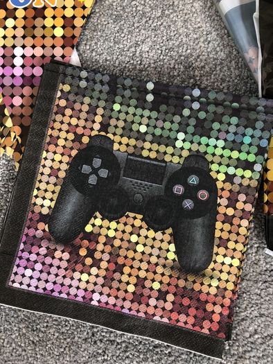 Gaming party decorations