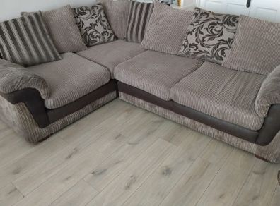 Stylish Jumbo Cord Corner Sofa & Matching Swivel Cuddle Chair