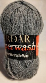 New 100% wool 4 ply knitting/crochet/crafts