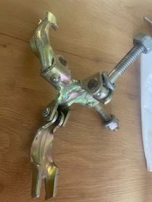 Scaffolding clips 15