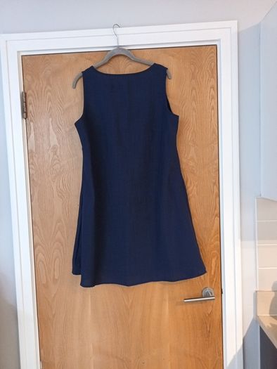 Navy  Sleevless Dress/Long Top.  S.XL- 14. New  - No Tag.