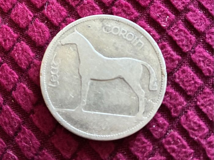 Very Rare 1928 Leath  Coroin ( half crown)