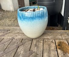 Ceramic pot