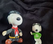 Vintage Collectable Peanuts Snoopy Figures