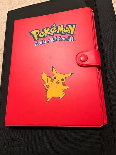 Vintage Pokemon Pikachu Red 4 Pocket Card Binder Portfolio 1999 WOTC Era