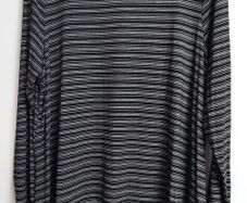 B&W stripe long top BNWT UK 22/24