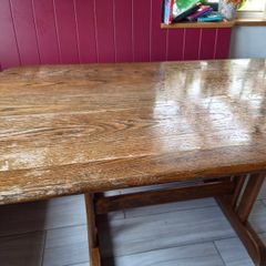 Oak Dinner Table