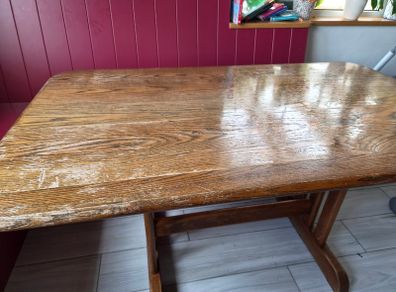 Oak Dinner Table