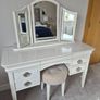 White dressing table Image 2