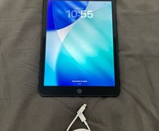 Apple iPad 9th Gen (A2602) 10.2" 64GB - Space Grey, WiFi