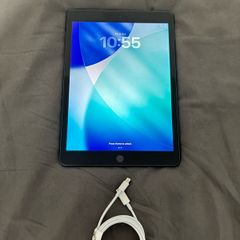 Apple iPad 9th Gen (A2602) 10.2" 64GB - Space Grey, WiFi