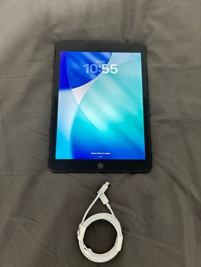 Apple iPad 9th Gen (A2602) 10.2" 64GB - Space Grey, WiFi