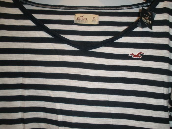 Hollister XS striped Top - New
