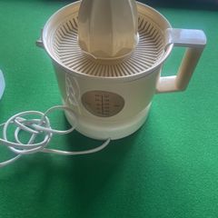 FREE. orange & lemon squeezer/juicer