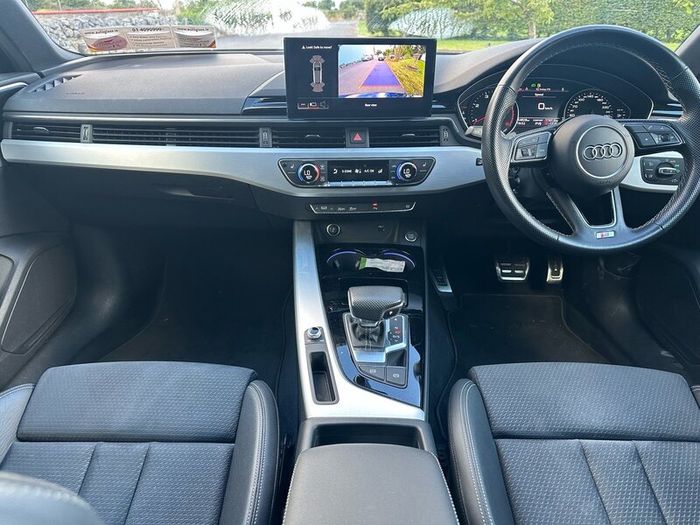 2022AudiA4 Avant S-line 2.0 Tdi Automatic