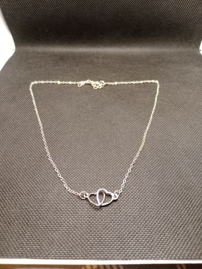 Female Chain