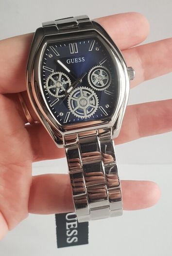 New Mens Guess Watch