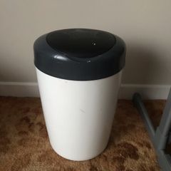 Tommie Tippee Nappy Bin