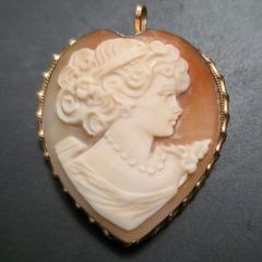 Large Gold Cameo pendant