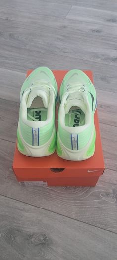 Nike Vomero Plus UK 11