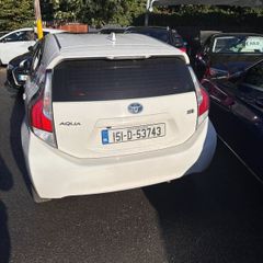 Toyota Aqua 2015