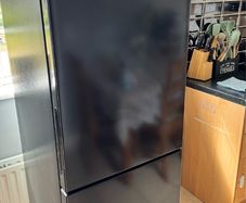 Bosh fridge and freezer