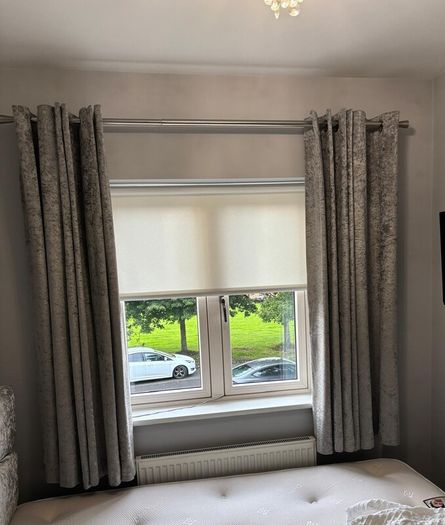 Crushed velvet curtains grey (Pole not included)
