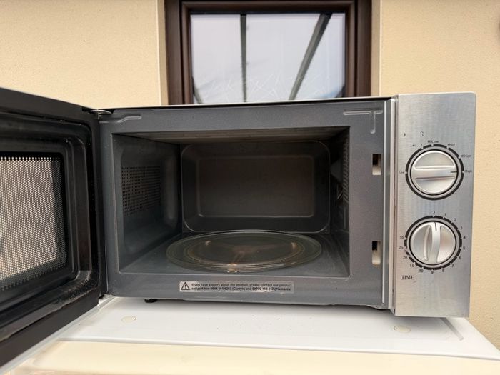 Microwave Good Working